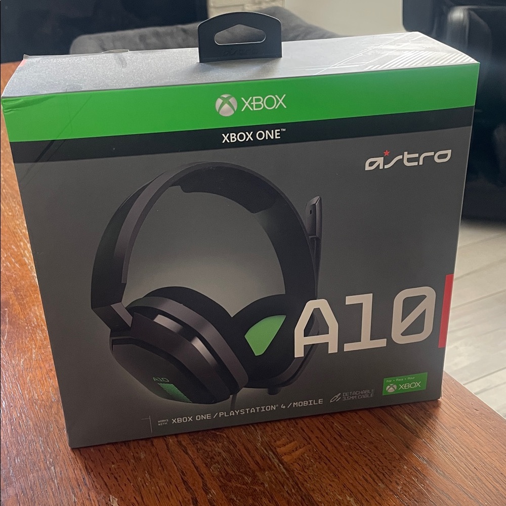 NWT Astro A10 Gaming Headset for Xbox One